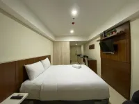 New and Homey Studio Apartment at Warhol (W/R) Residence Hotels in South Semarang