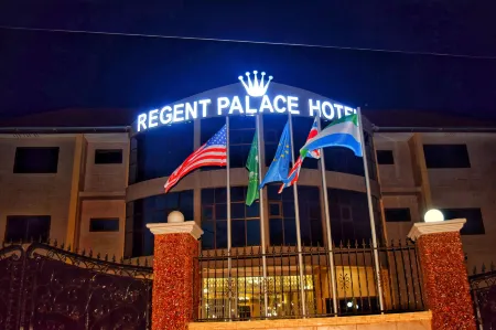 Regent Palace Hotel Отели в г. Йорк