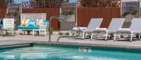 The Break Hotel - en bord de mer