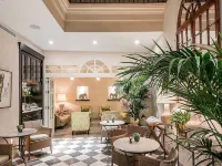 Hotel Boutique Corral del Rey Отели рядом с достопримечательностью «Нервион»
