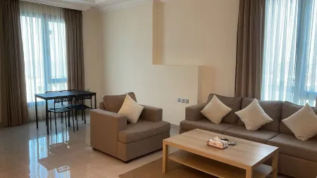 Magic Suite Alfahaheel Отели в г. Fahaheel