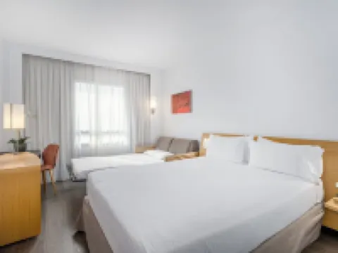 Exe Madrid Norte Hotels near Chamartín