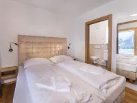 Chalet in Neukirchen Near Ski Lift & Sauna Hotels in Neukirchen am Grossvenediger