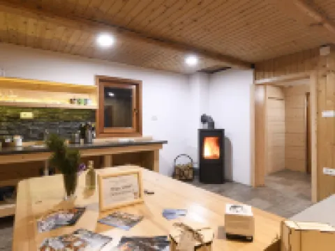 科卡歐吉斯特里卡 - 威力卡普拉妮娜酒店 卡姆尼克酒店