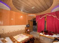 Golden Star Hotel