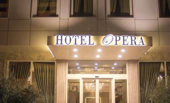 Hotel Opera