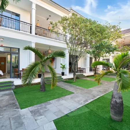 Tran Family Villas Boutique Hotel Отели рядом с достопримечательностью «Bat Trang»