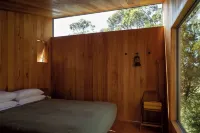 Russell's Cabins Отели в г. Уэйпара