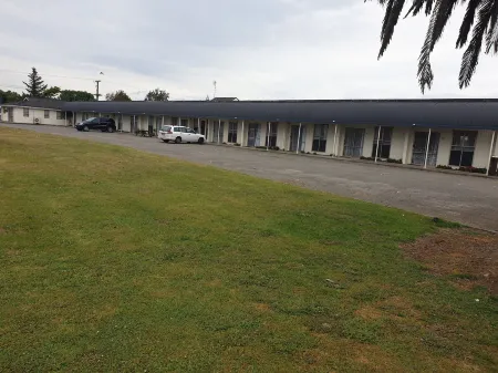 Castletown Motel Отели в г. Уэйтарер