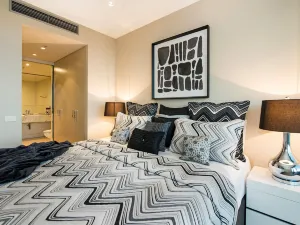 플래티넘 아파트먼츠 앳 프레시워터