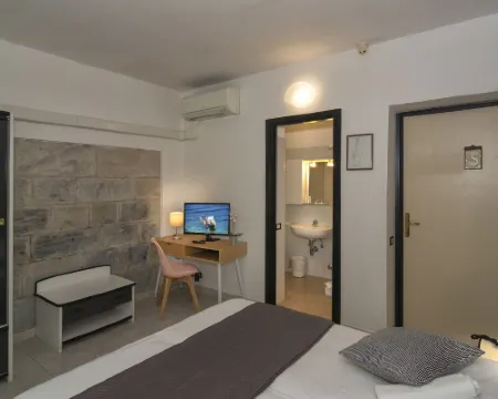 ホテル アマルフィターナ ピサのホテル