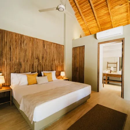 Naio Hotel y Villas by OxoHotel