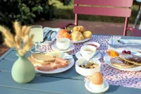 Villa Morro Suites - Bed and Breakfasts