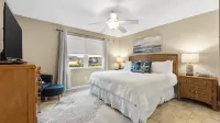 Coastal Clipper Charming 2 Bdr, Walk to Beach!