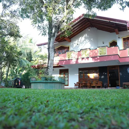Sumal Villa