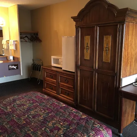 Cedars Inn Lewiston