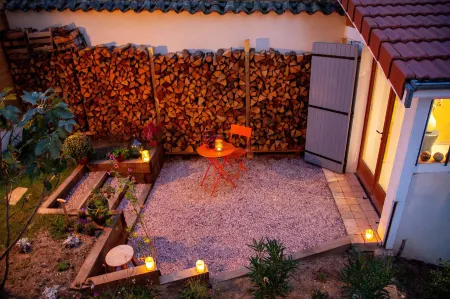 Lyonest Chambre d'hôtes Отели рядом с достопримечательностью «Университет Люмьер Лион 2 - Кампус Берж дю Рона»