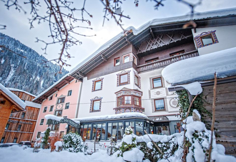 hotel overview picture