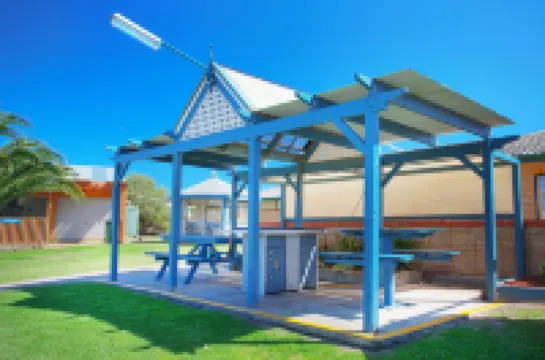 Discovery Parks - Adelaide Beachfront
