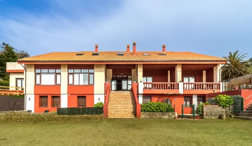 Hotel SanMar Hôtels à : Valdaliga