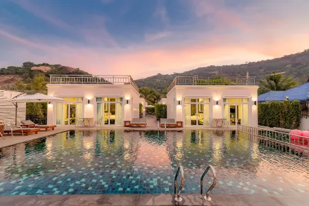 T Villas Hua Hin Отели рядом с достопримечательностью «Sai Noi Beach»