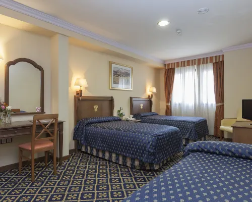 Agora Juan de Austria Hotels near Chamberi