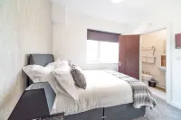 커크 코너 모텔 Encore Bar Scunthorpe 주변 호텔