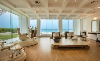 Altitude at Krystal Grand Cancun - All Inclusive