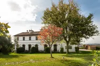 Villa Coralia Agriturismo Hôtels à proximité de : Sala Del Regno dei Testimoni di Geova