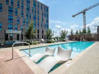 Global Luxury Suites at Reston Town Center - Pool