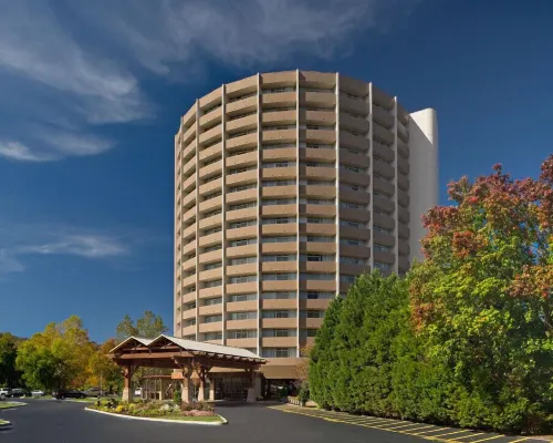 The Park Vista - a DoubleTree by Hilton Hotel - Gatlinburg Hotels in Gatlinburg