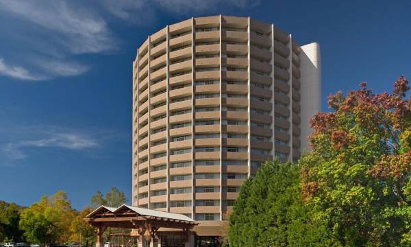 The Park Vista - a DoubleTree by Hilton Hotel - Gatlinburg
