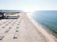 Riviera Beach Resort - parking