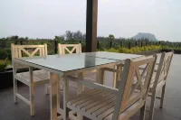 Villa Gris Pranburi فنادق في بران بوري