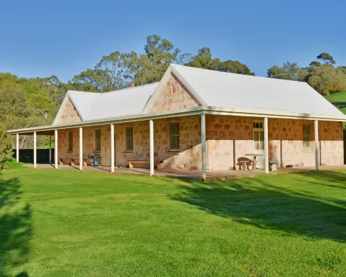 Bungaree Station Hotels in Clare
