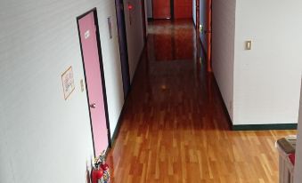 Petit House Hiromi - Housity