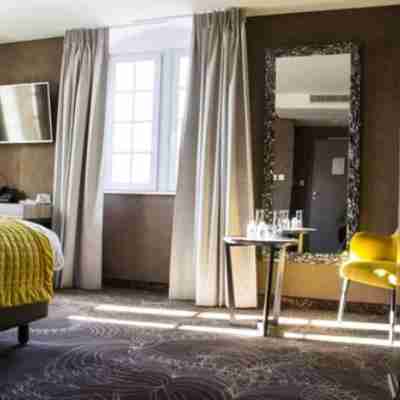 Hôtel La Couronne Rooms