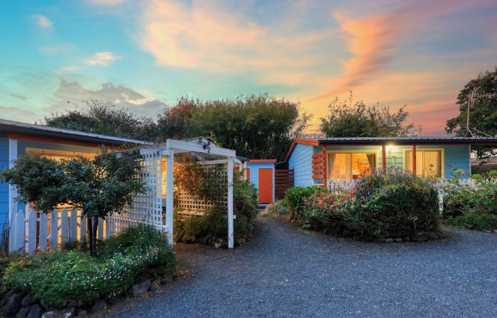 Boat Harbour Garden Cottages