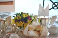 Coach House Hotel & Spa Tzaneen - breakfast