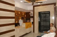 Hotel New Sunder - 3 ดาว