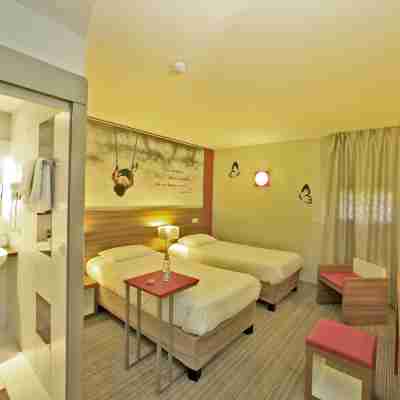ibis Styles Castres Rooms