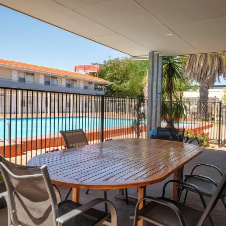 Bunbury Motel and Apartments