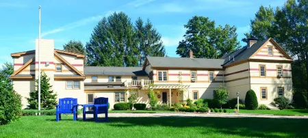 1802 House Bed & Breakfast