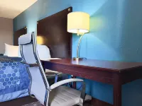 アメリカン イン シーダー ラピッズ サウス