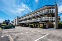 Budget Inn-Norfolk, VA - Oceanview