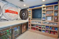 Hampton Inn Madison Hotels in Madison