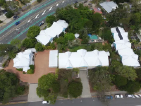 Chez Noosa Holiday Apartments