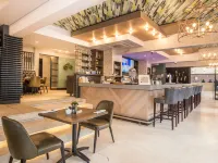 Belaire Suites Hotel Hotels near Olive Convention Center