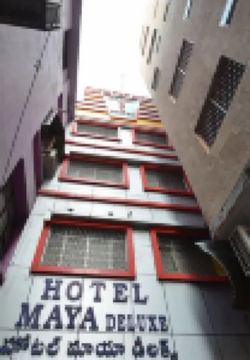Hotel Maya Deluxe
