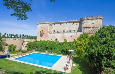 Posada Real Castillo del Buen Amor Hotels in 